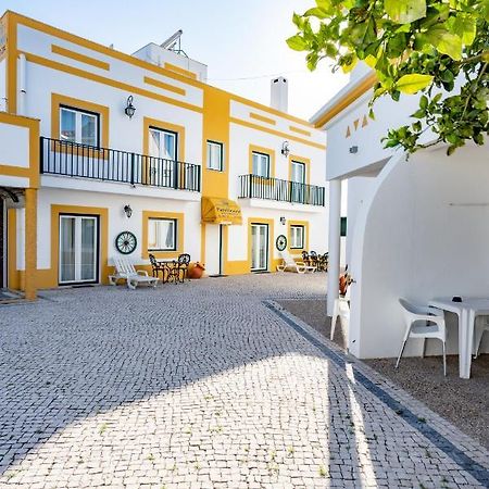 Apartamentos Patio Victoria By Umbral Віла-Нова-де-Мілфонтеш Екстер'єр фото