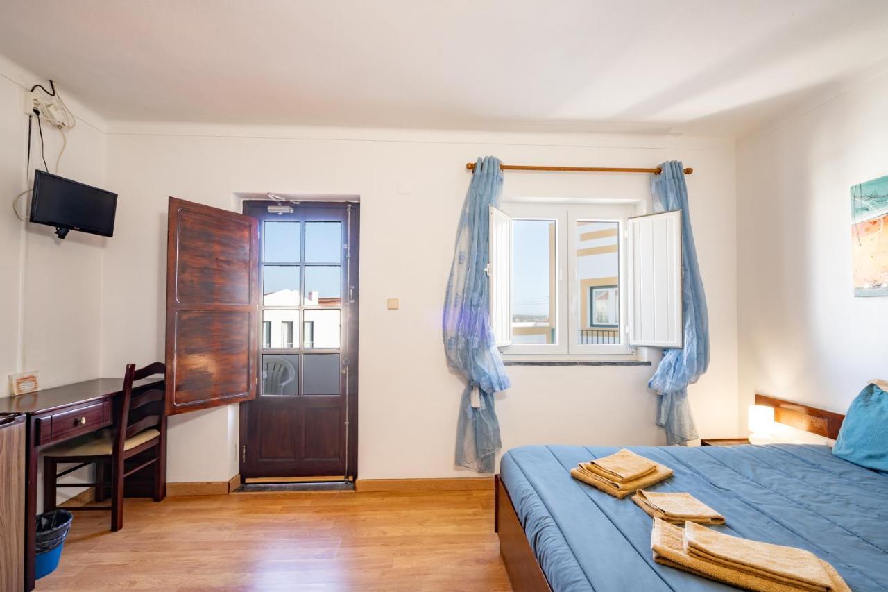 Apartamentos Patio Victoria By Umbral Віла-Нова-де-Мілфонтеш Екстер'єр фото