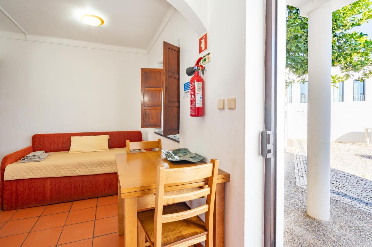 Apartamentos Patio Victoria By Umbral Віла-Нова-де-Мілфонтеш Екстер'єр фото